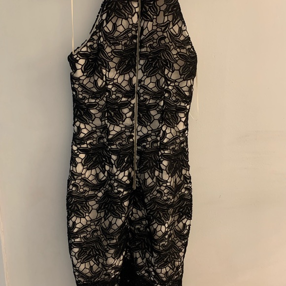 Keepsake the Label dress black over a nude lined M - Picture 8 of 9